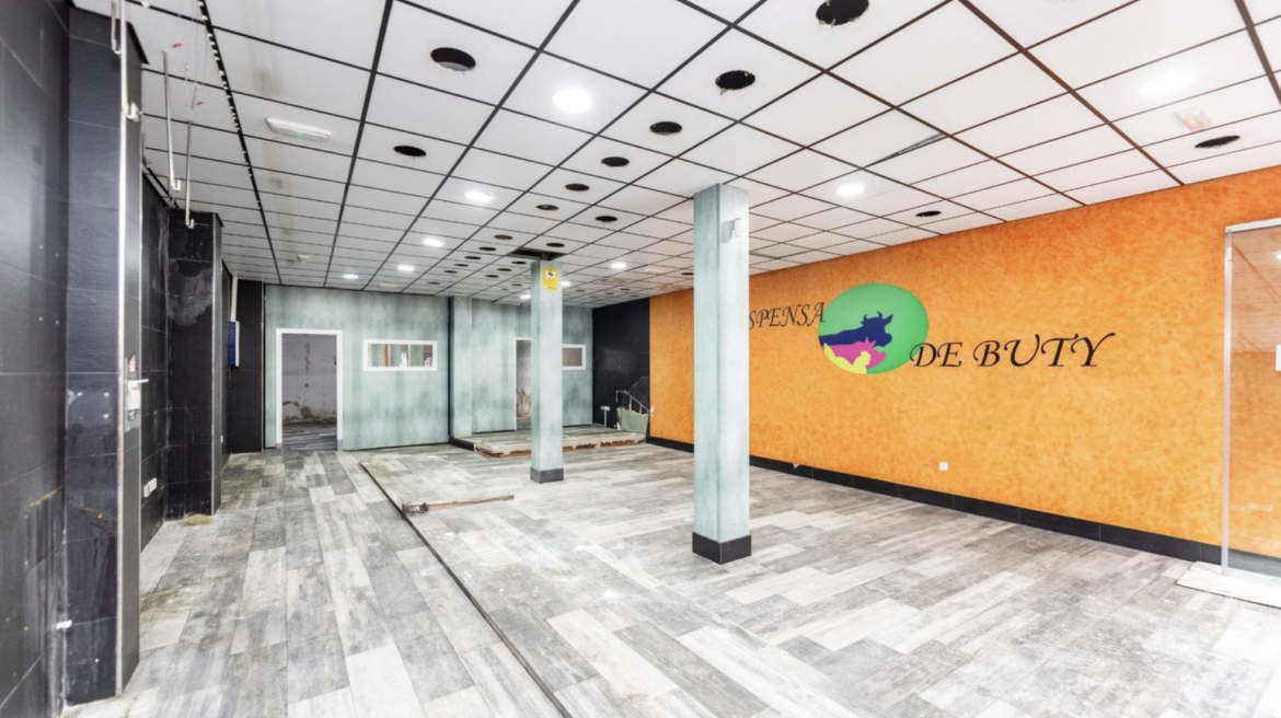 Local en venta en Carabanchel
