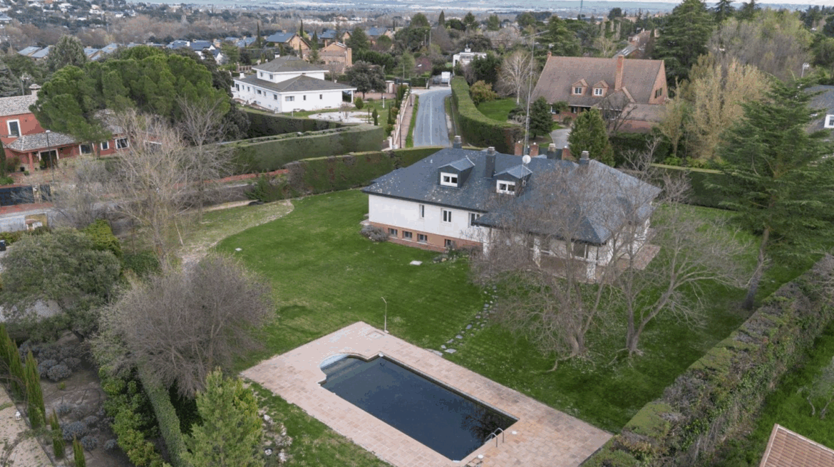 Chalet independiente en venta en Ciudalcampo