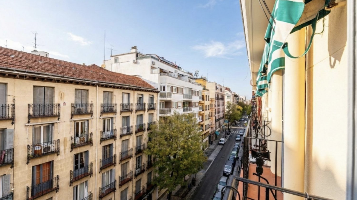 Piso en venta en Calle Ponzano