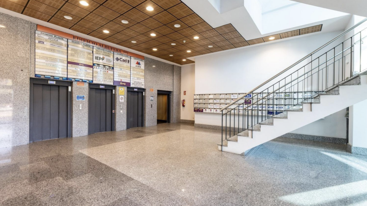 Oficina en venta en Avenida de la Albufera