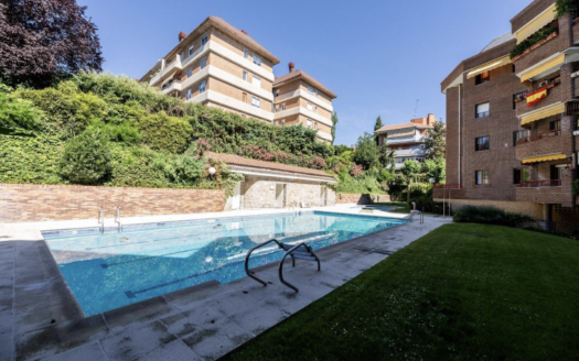 Piso en venta en Avenida España, Majadahonda